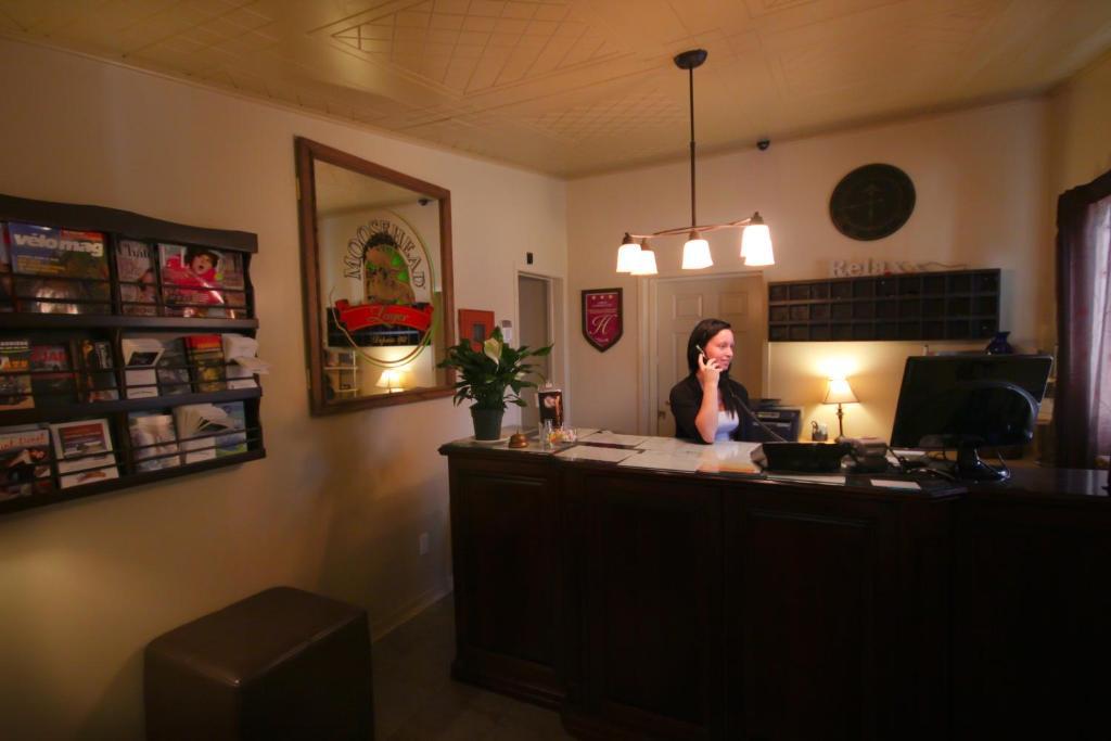 La Cuillere A Pot Hotell Saint-Donat-de-Montcalm Exteriör bild